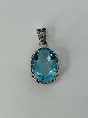 925 Sterling Silver Ornate Filigree Swiss Blue Art Glass Pendant